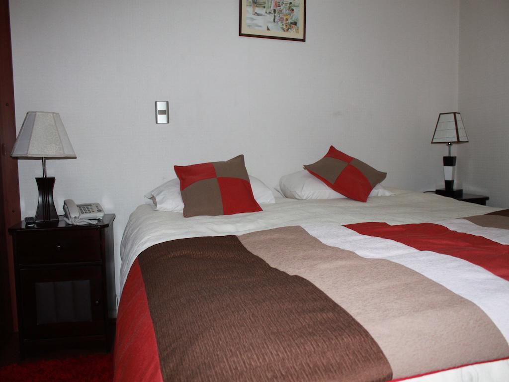 Chileapart Santiago Luaran gambar
